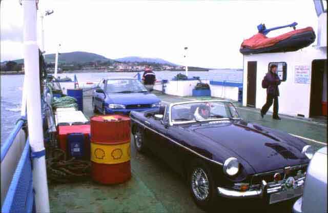 Ferry from Valencia Island to Reenard