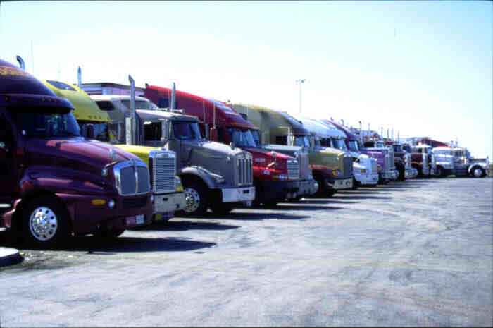 Truck-stop between Calico and Yosemite